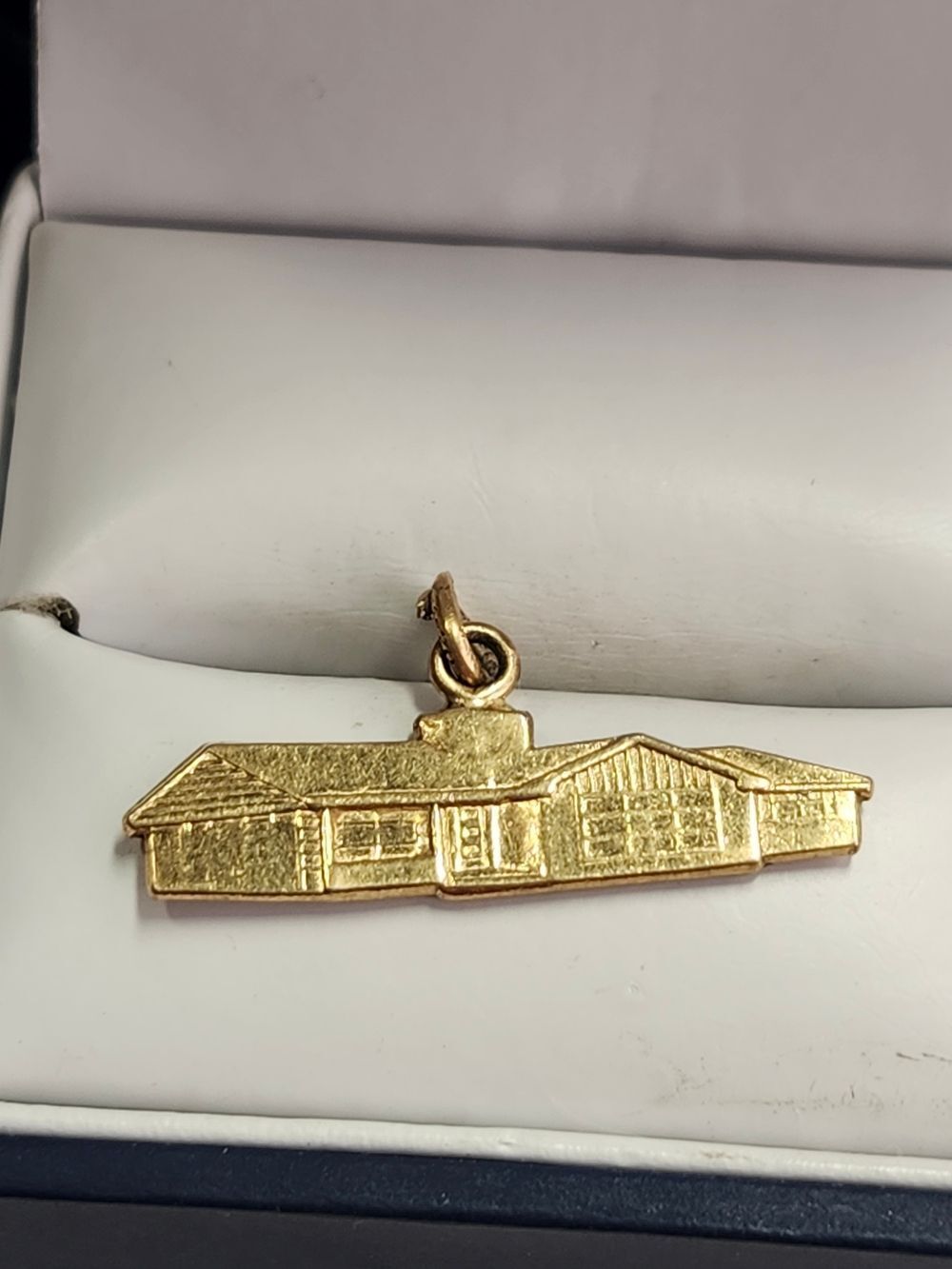1/20 12K GF WELLS House Charm Pendant Vintage